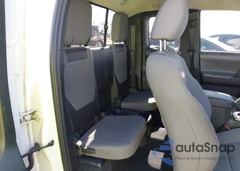 2021 Toyota Tacoma Access Cab z USA, uszkodzony, nr VIN 3TYRX5GN7MT008637